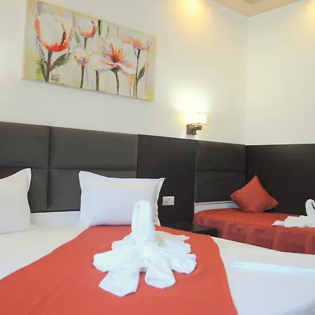 Evia إيفوري نورد