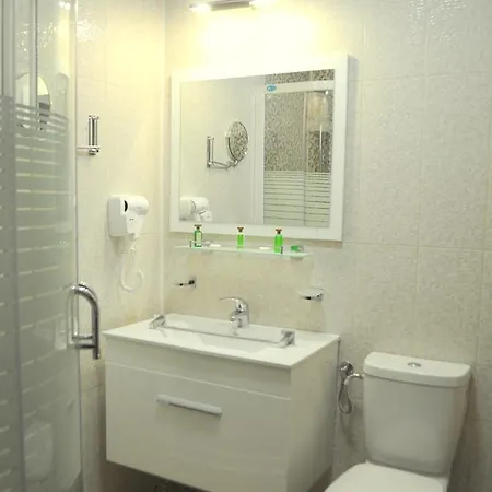 Evia إيفوري نورد