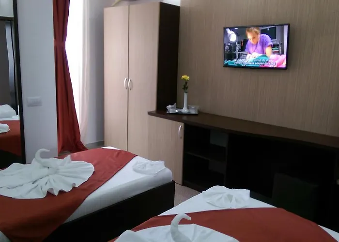 Evia Hotel 3*